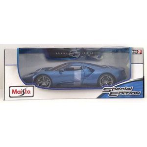 Maisto 1:18 Scale 2017 Ford GT, Electric blue, Diecast Model Car